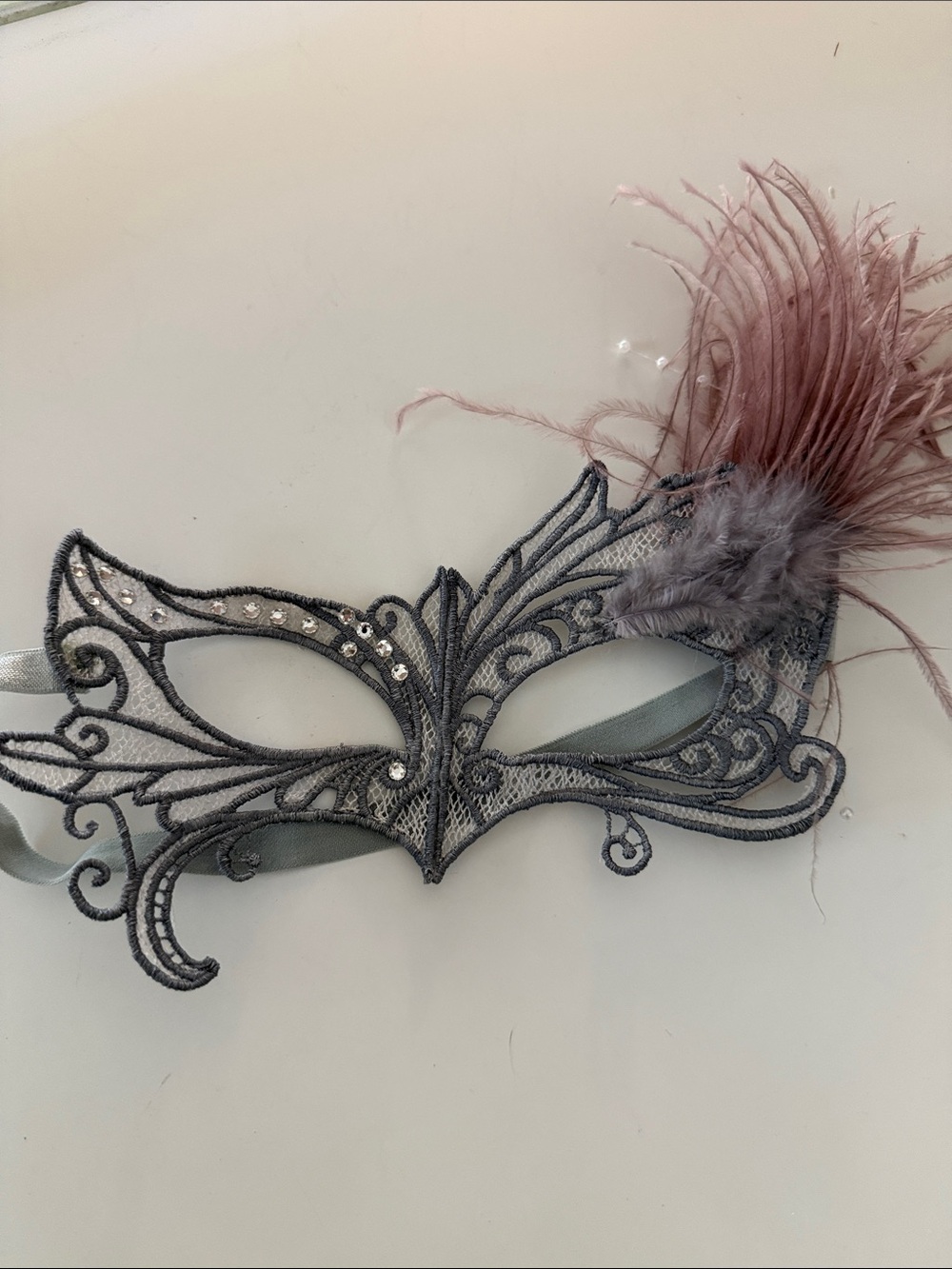 Handmade Swarovski Crystal Feather Masquerade Mask GREY WHITE